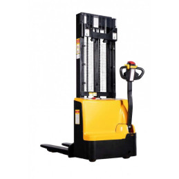 Gerbeur automoteur 1,5T...